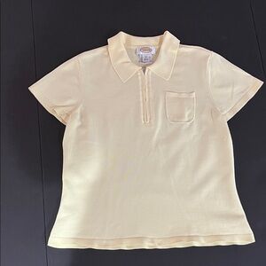 Talbots Med. Sweater Knit Short Sleeve Polo Top, Butter Yellow.